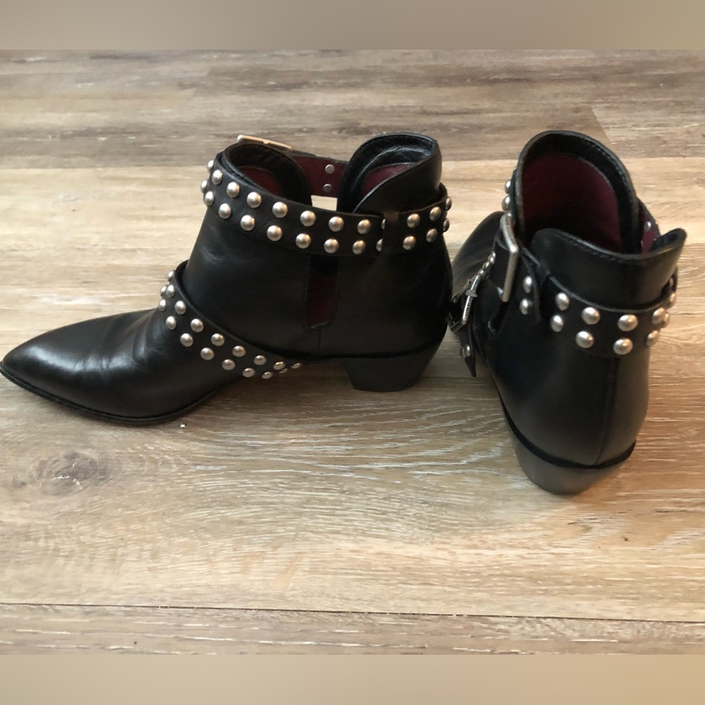 Marc Jacobs studded leather bootie